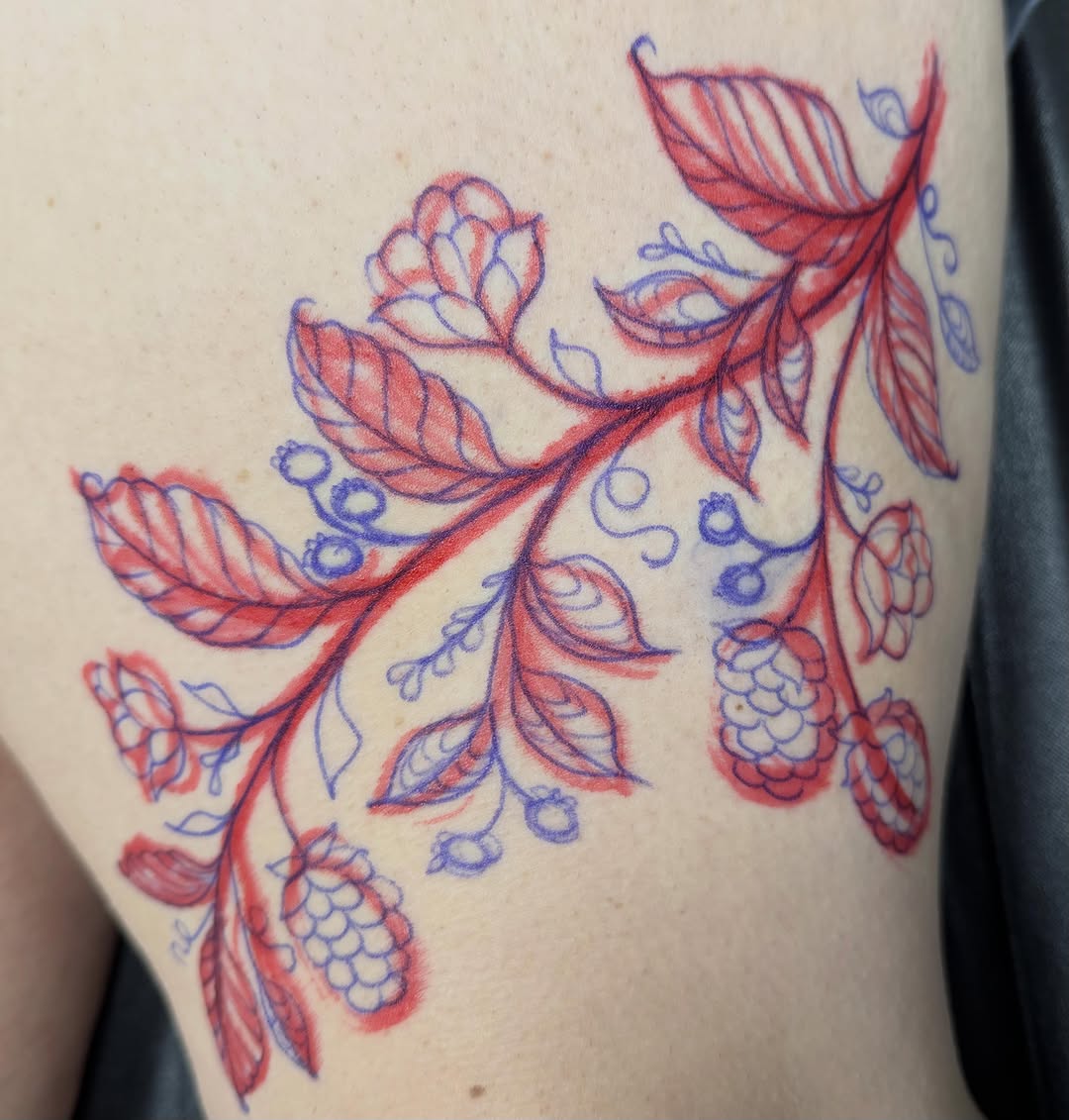 Tattoo by @joanadianetattoos β illustrative, sketch