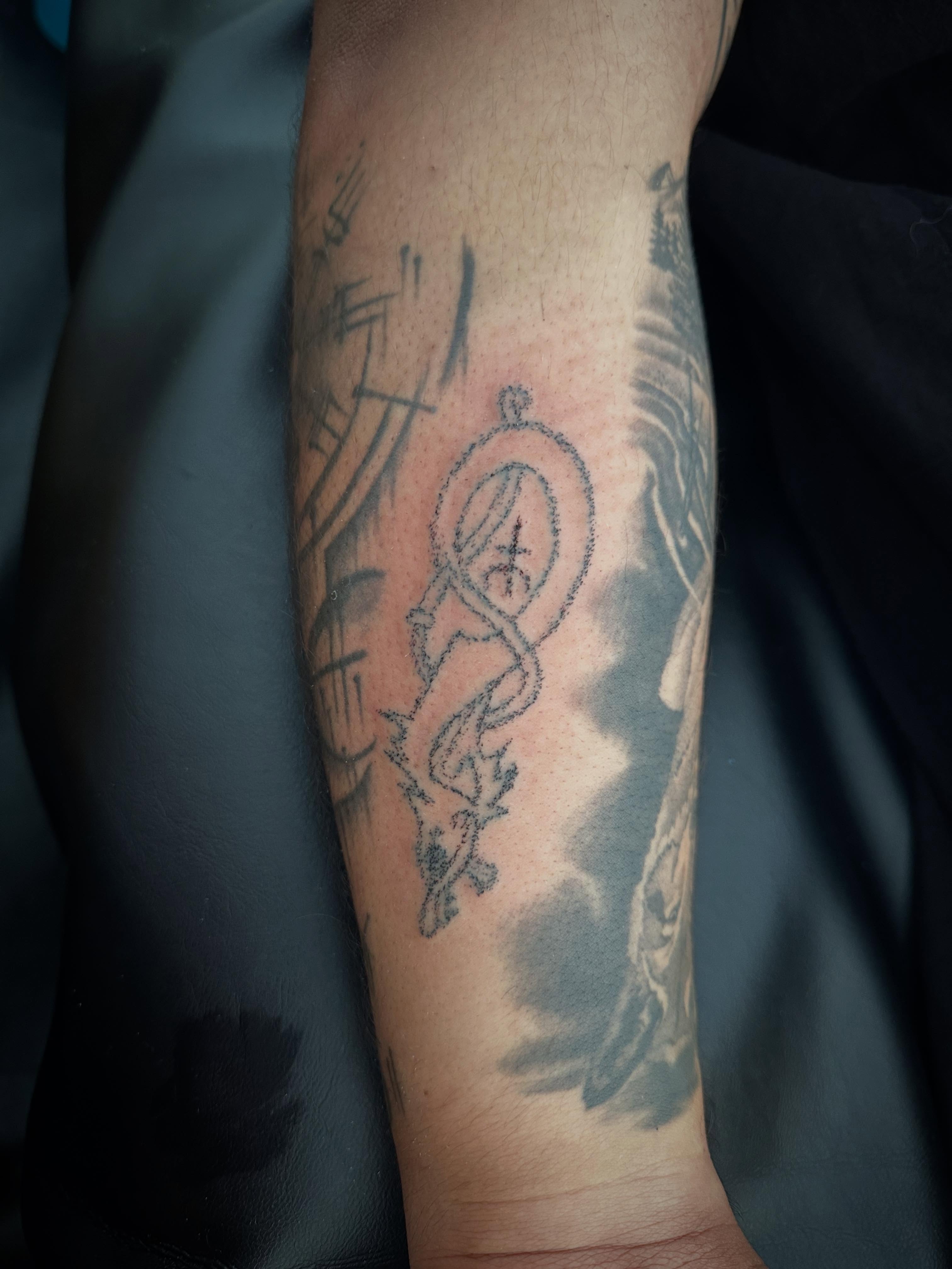 Tattoo by @ladyparaffin — black_and_grey