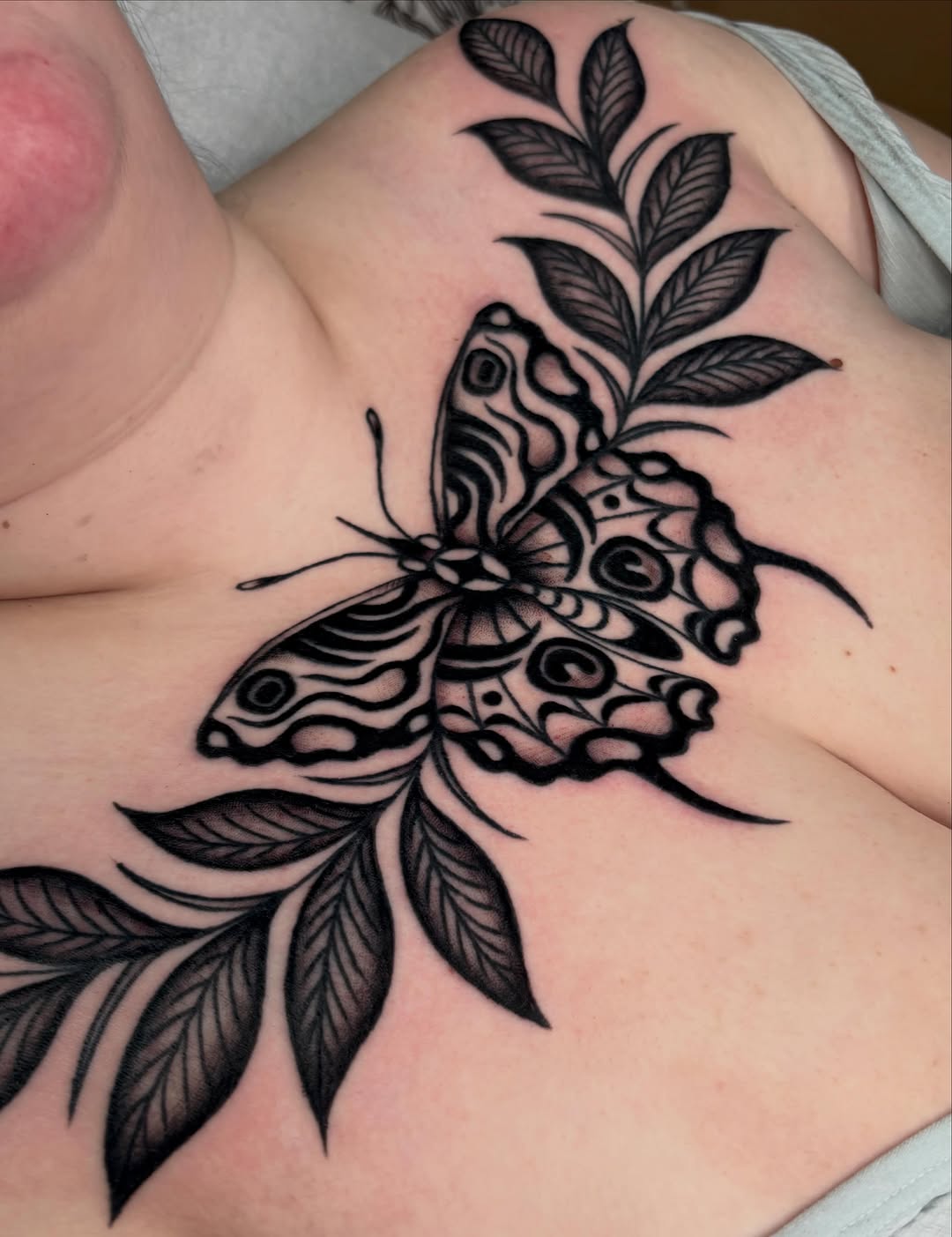 Tattoo by @lallysee — black_and_grey, dotwork