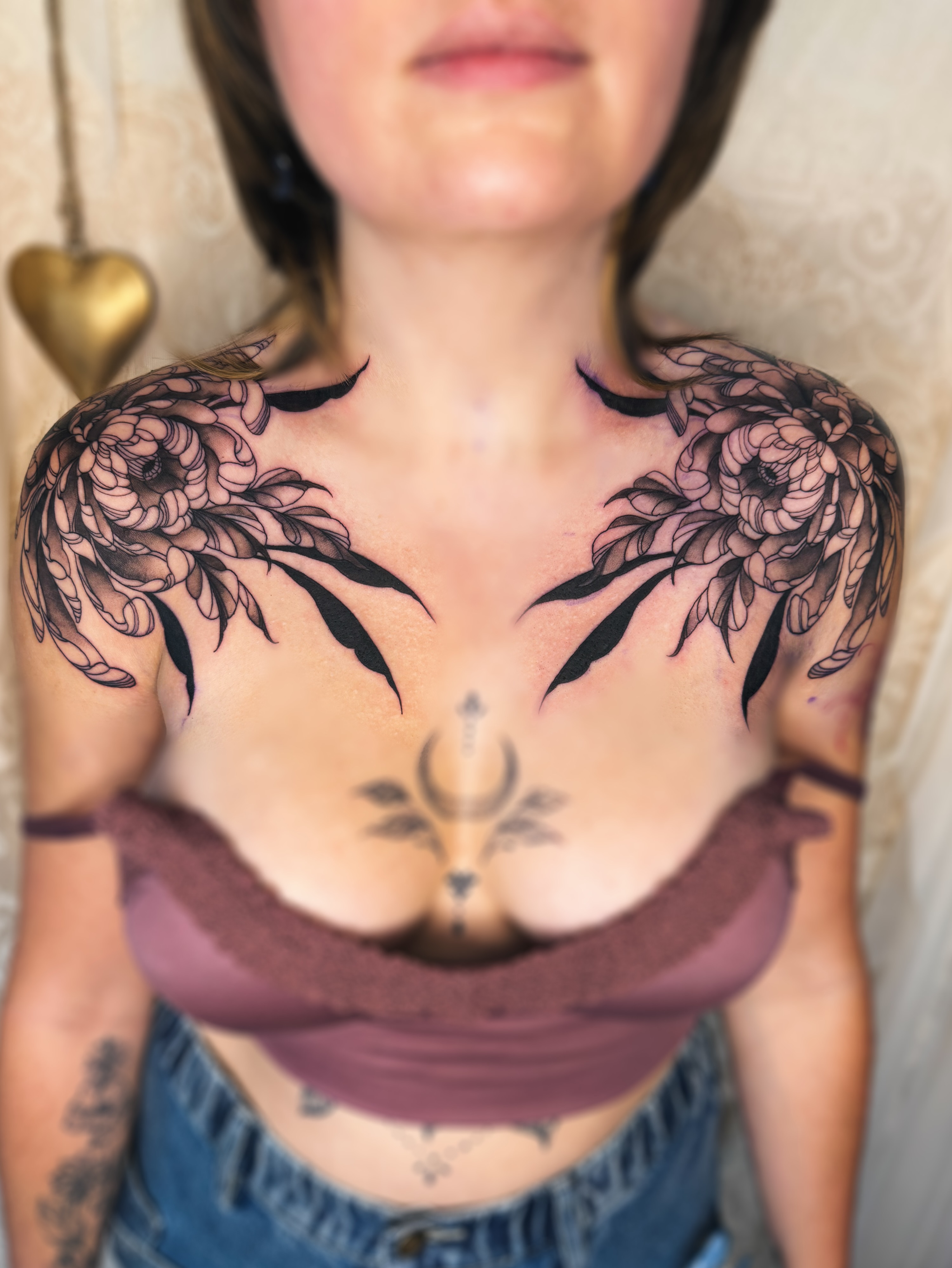 Tattoo by @sombra.miel — black_and_grey