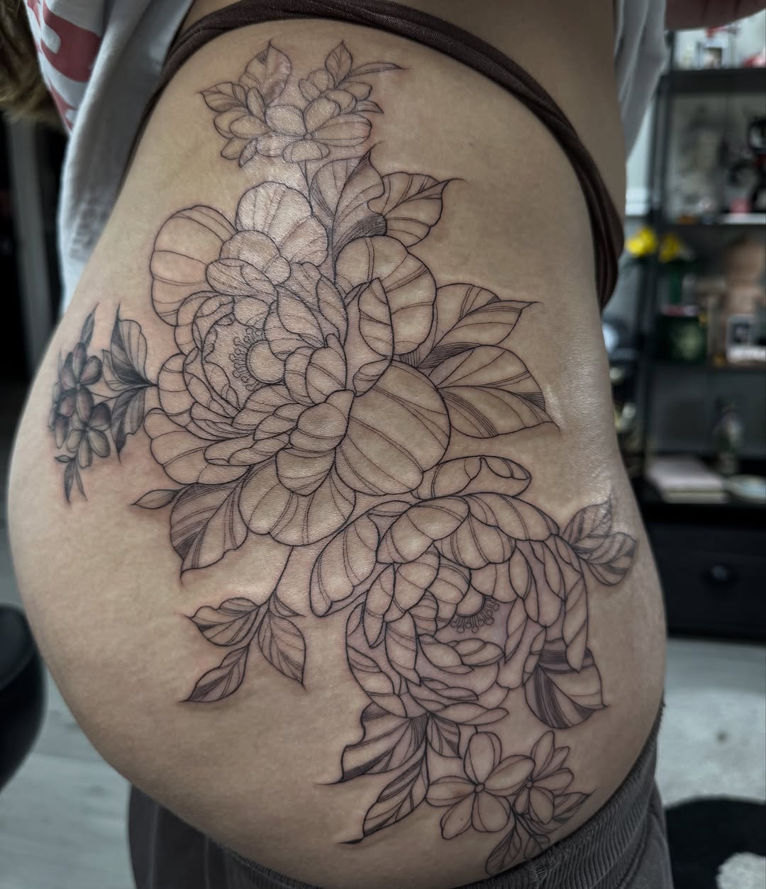 Tattoo by @modinerostattoos — fine_line, black_and_grey