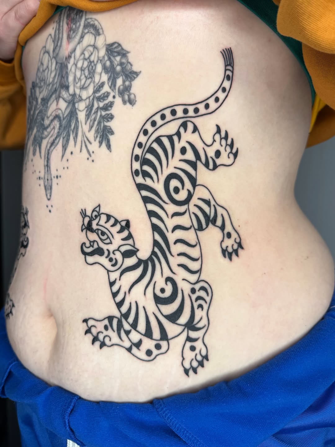Tattoo by @cosmic___karma — japanese_irezumi