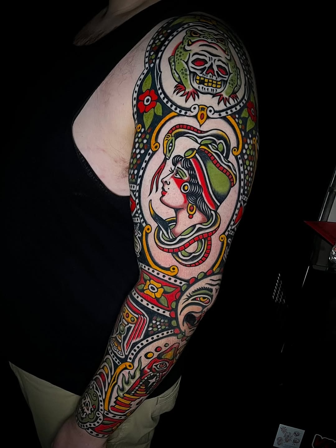 Tattoo by @jonnybearhands — american_traditional, neo_traditional