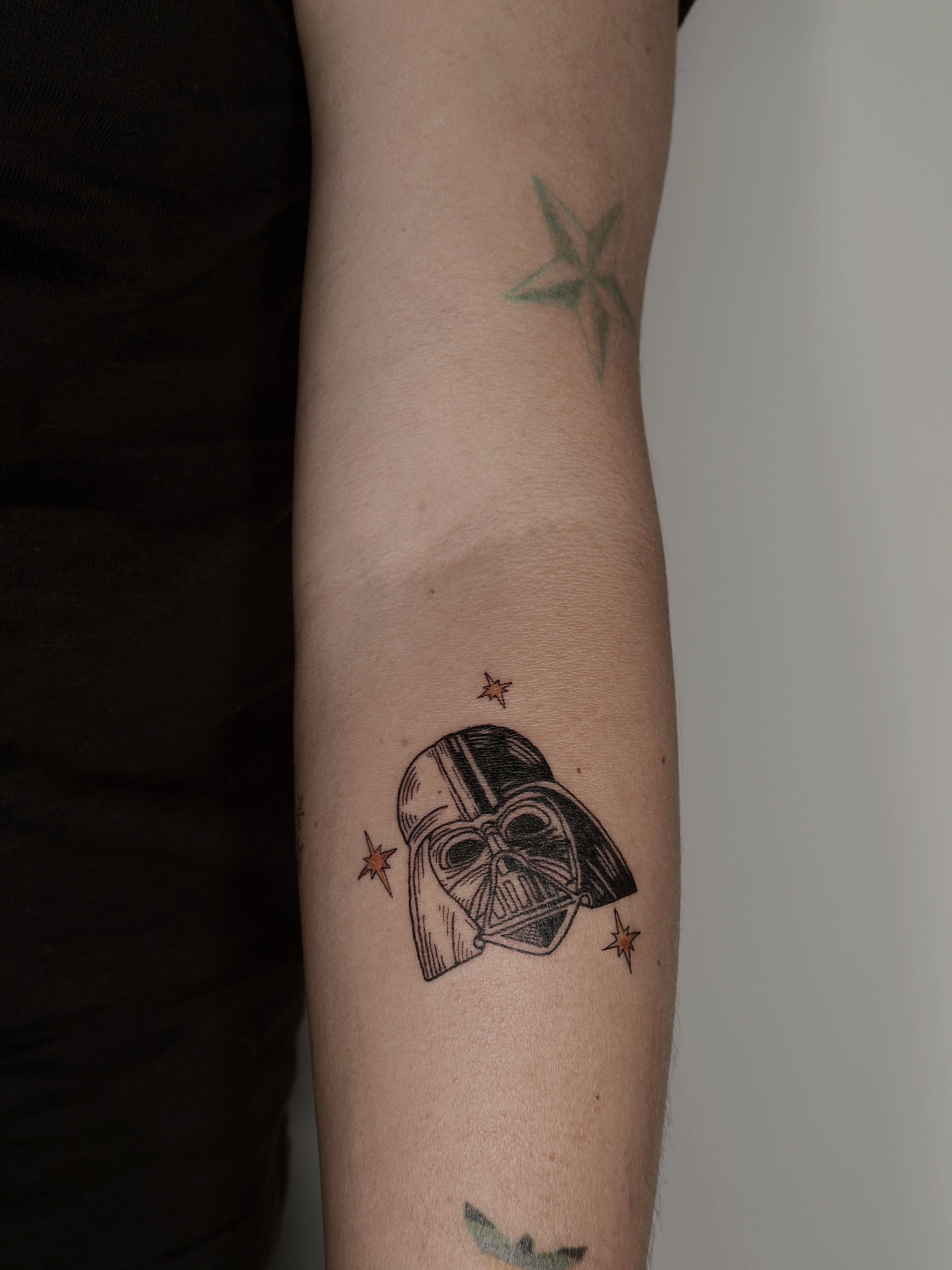 Tattoo by @zecember — black_and_grey