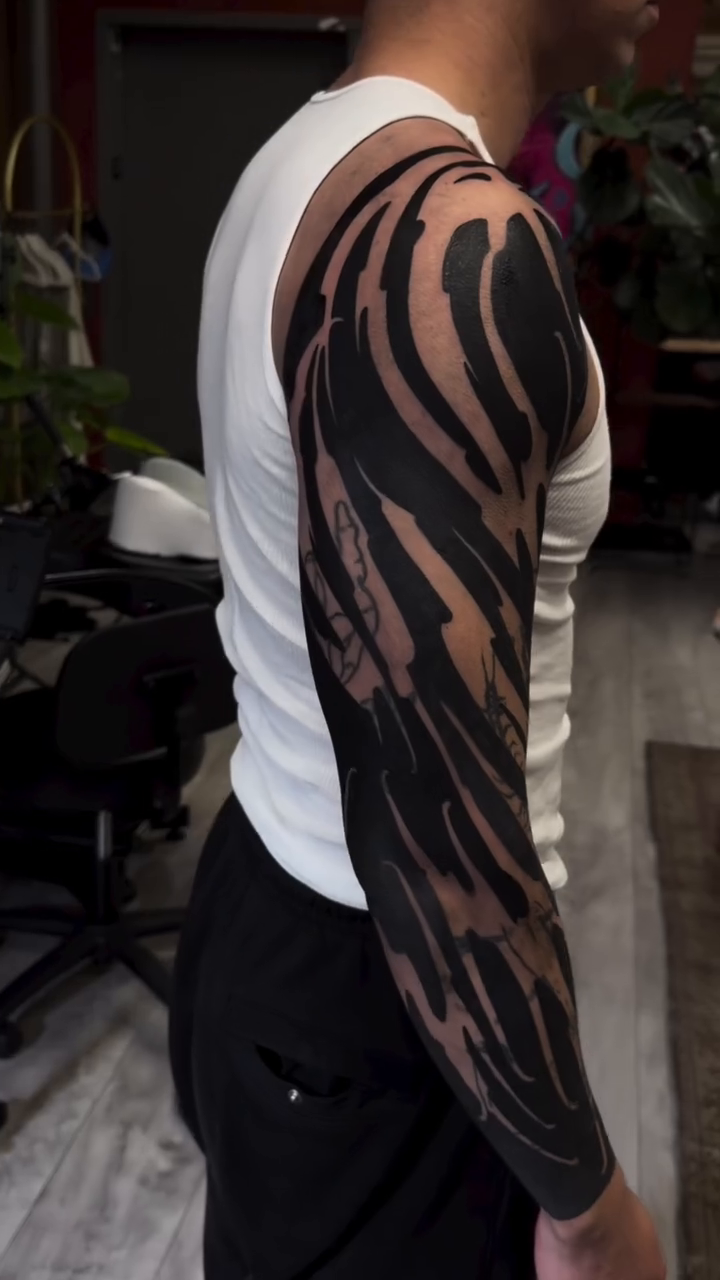Tattoo by @deadssoul — blackwork