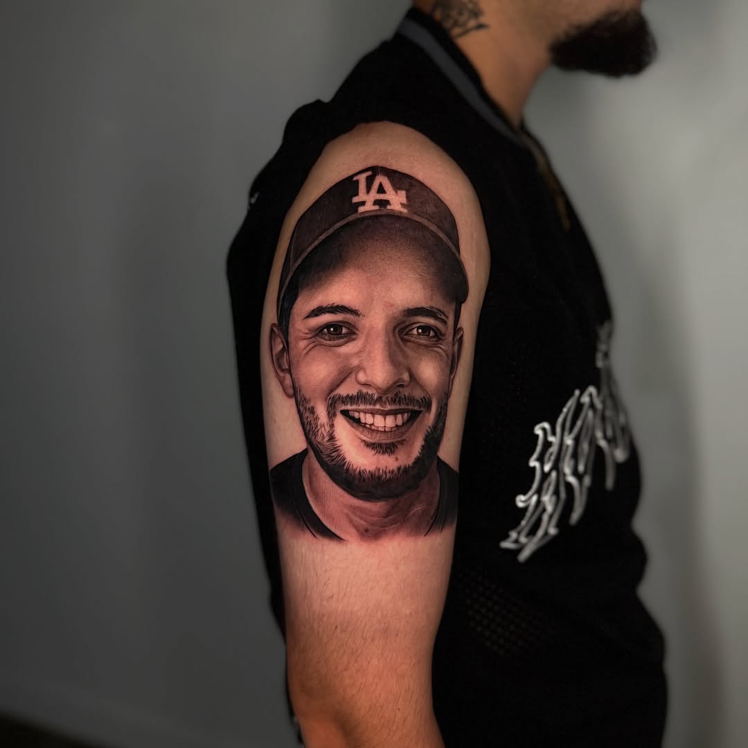 Tattoo by @geo_tatt2 — black_and_grey, realism