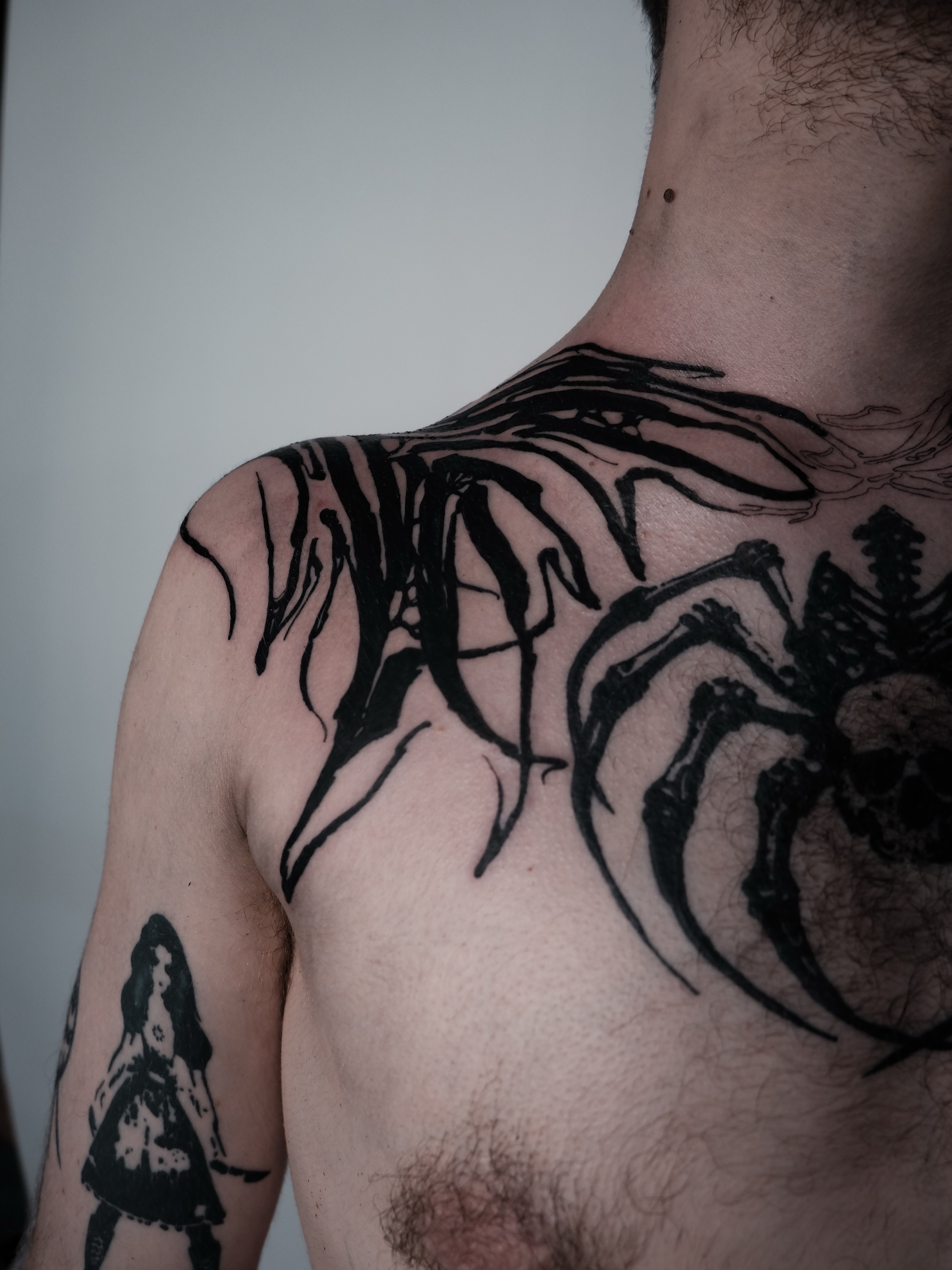 Tattoo by @quentin_tattoorino — black_and_grey