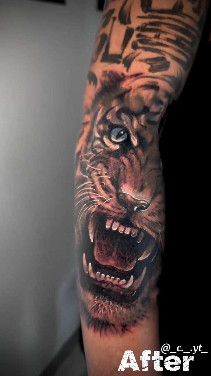 Tattoo by 𝐓𝐮𝐧𝐠｜𝐓𝐚𝐭𝐭𝐨𝐨, Hong Kong