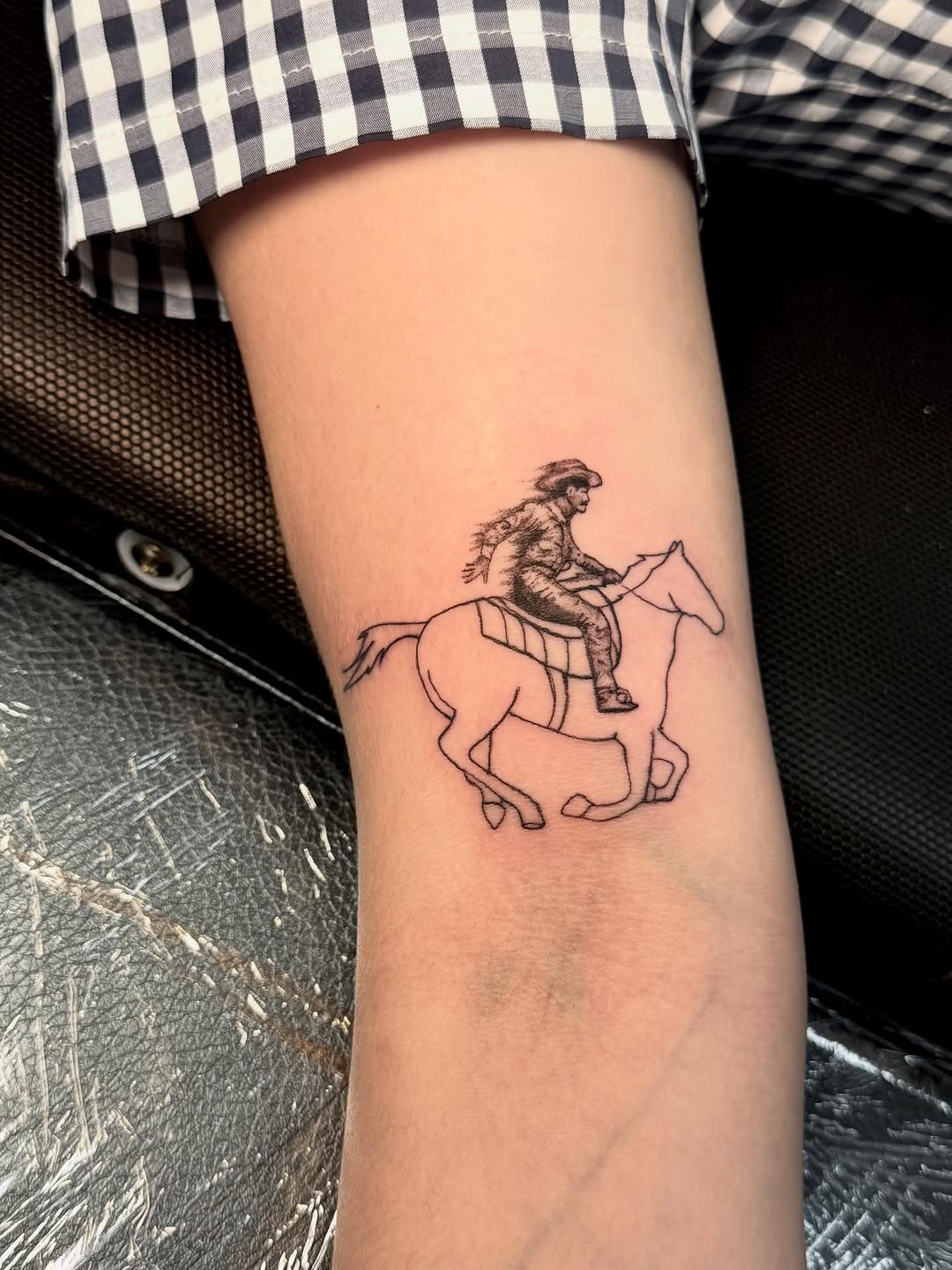 Tattoo by @noonchi_tattoos — fine_line, illustrative