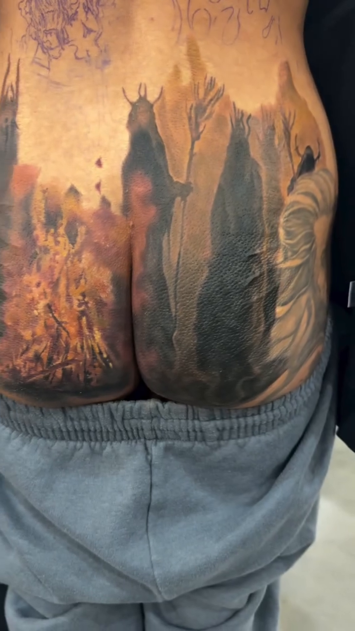 Tattoo by @anna_belle_tattoo — realism, dark_realism