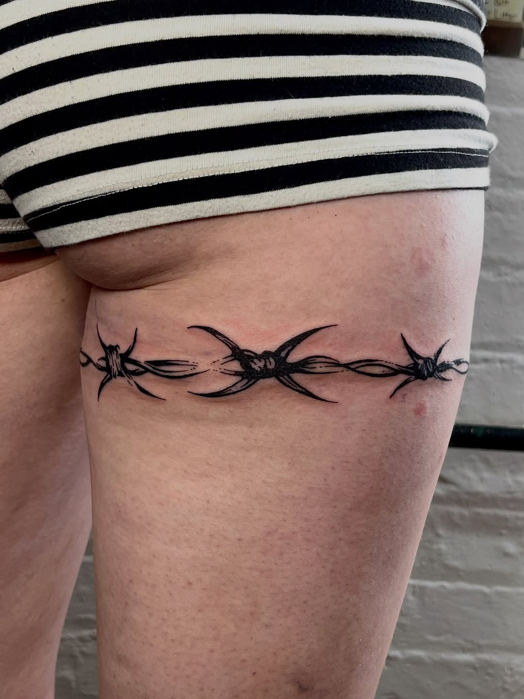 Tattoo by @whatisheavenlike — blackwork, fine_line
