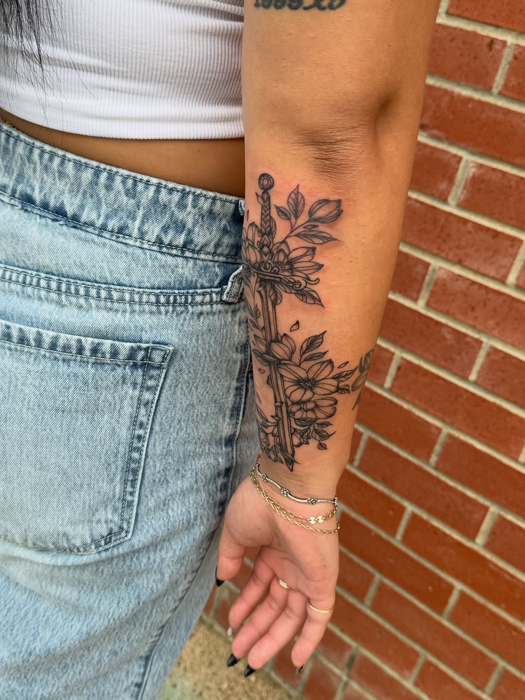 Tattoo by @tatsbythealycat — fine_line, black_and_grey
