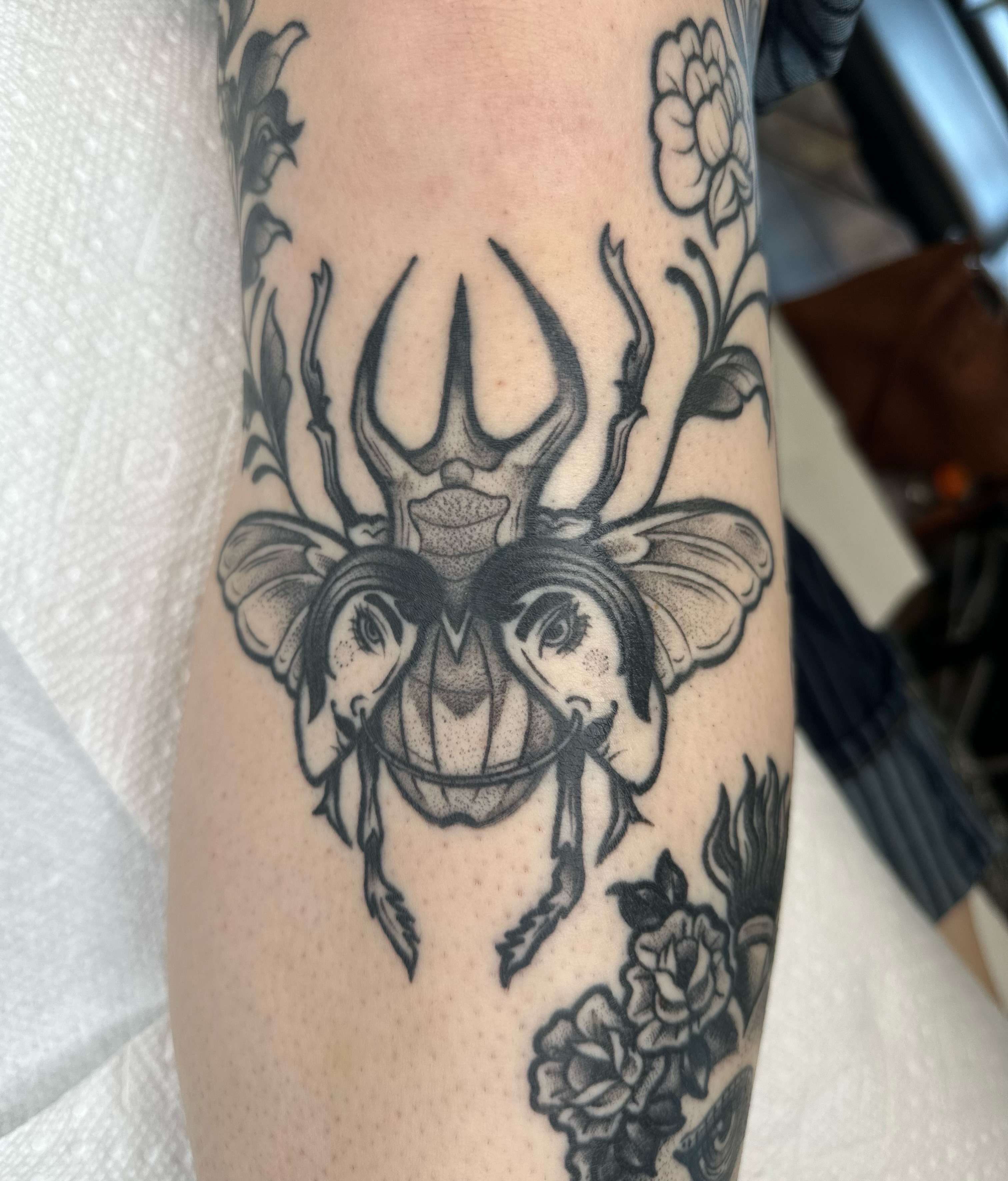 Scarab beetle dotwork tattoo on the forearm by Dana Smithson-Taylor ๐ณ๏ธโ๐