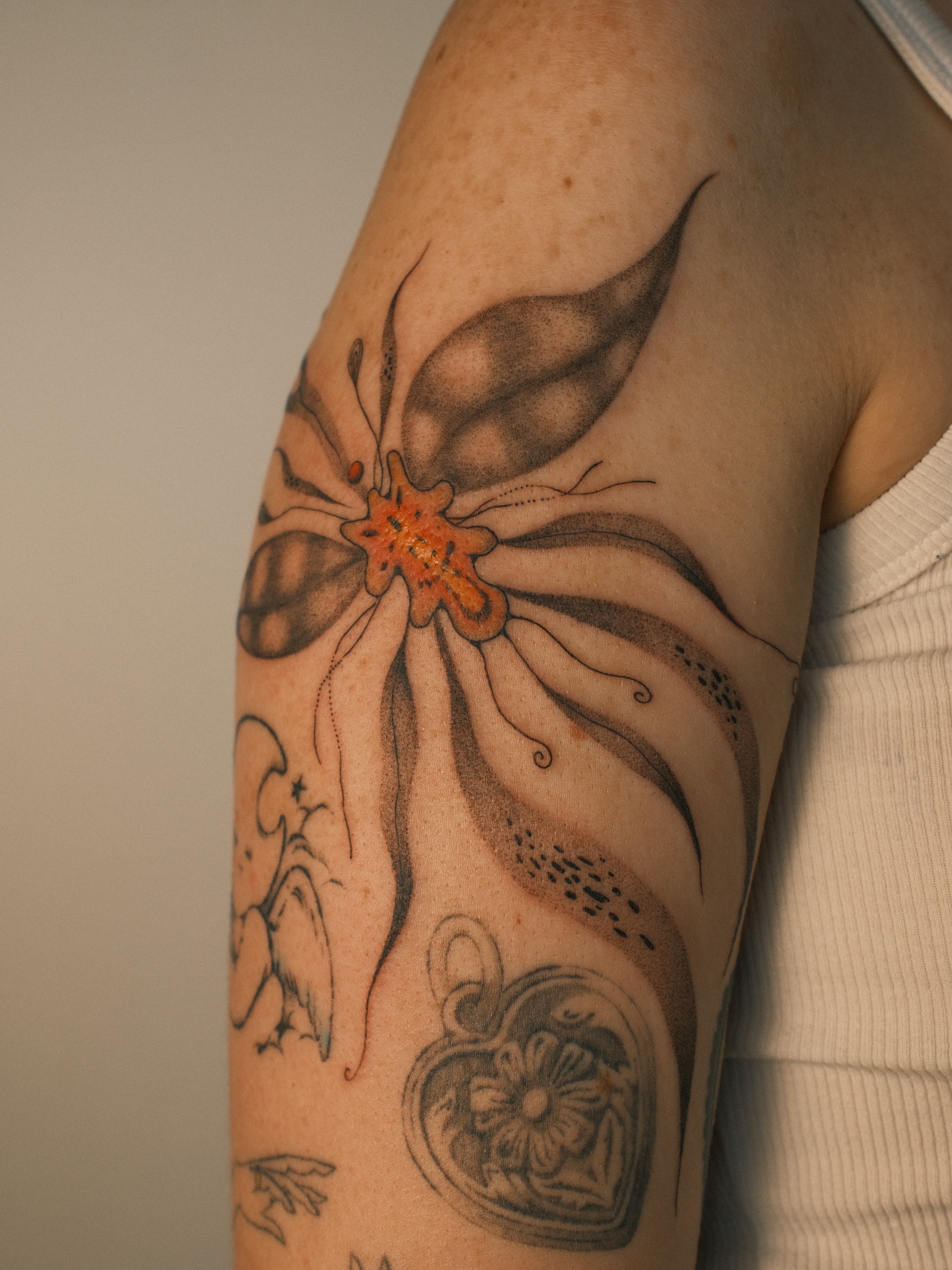 Tattoo by @earthyliltats โ dotwork, black_and_grey