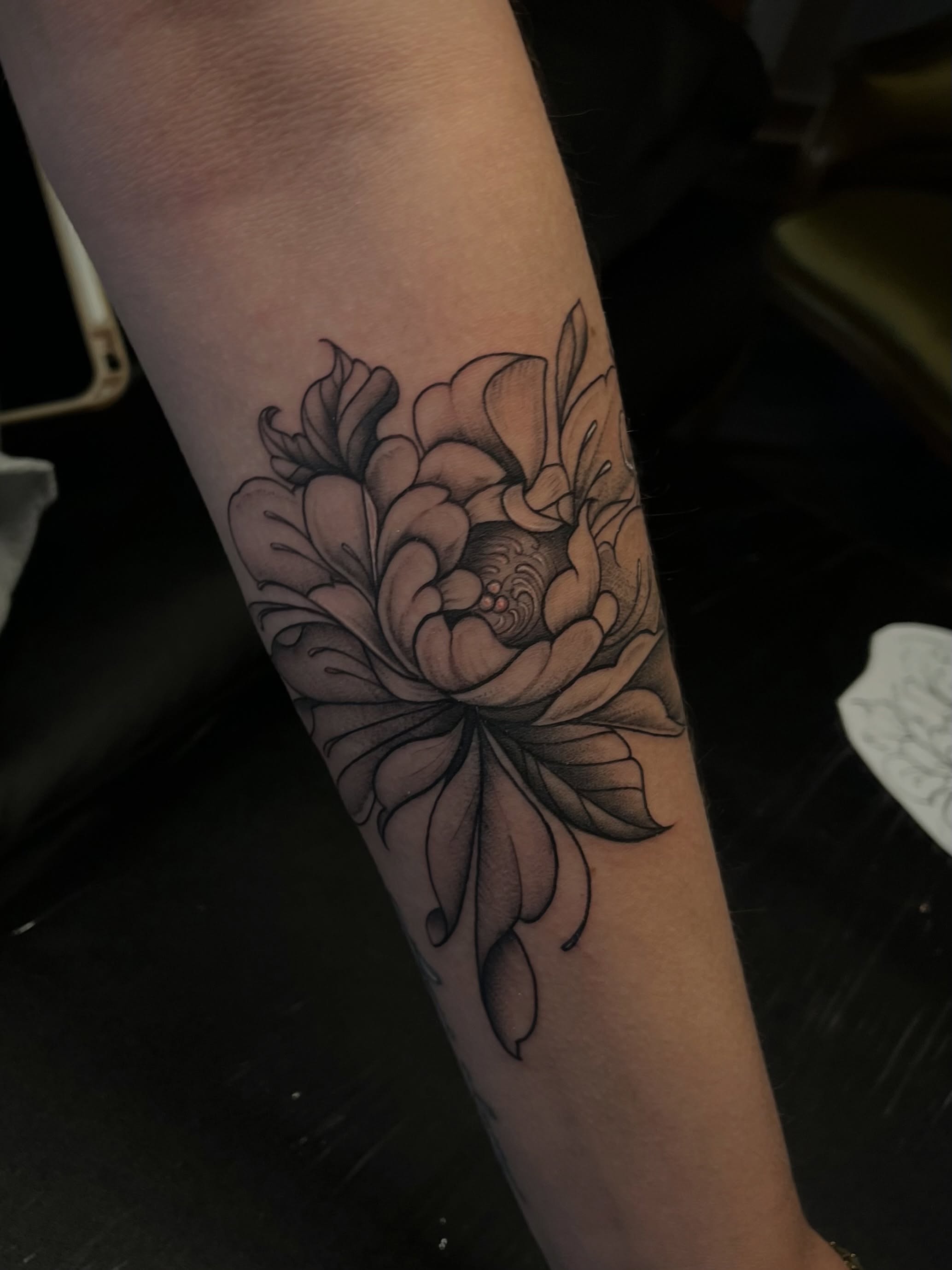 Tattoo by @fairyytaylzz — black_and_grey