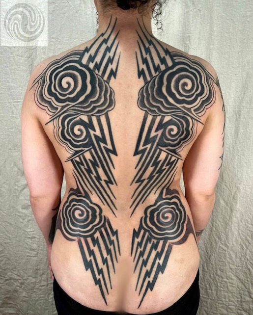 Tattoo by @katnoirink — blackwork, japanese_irezumi