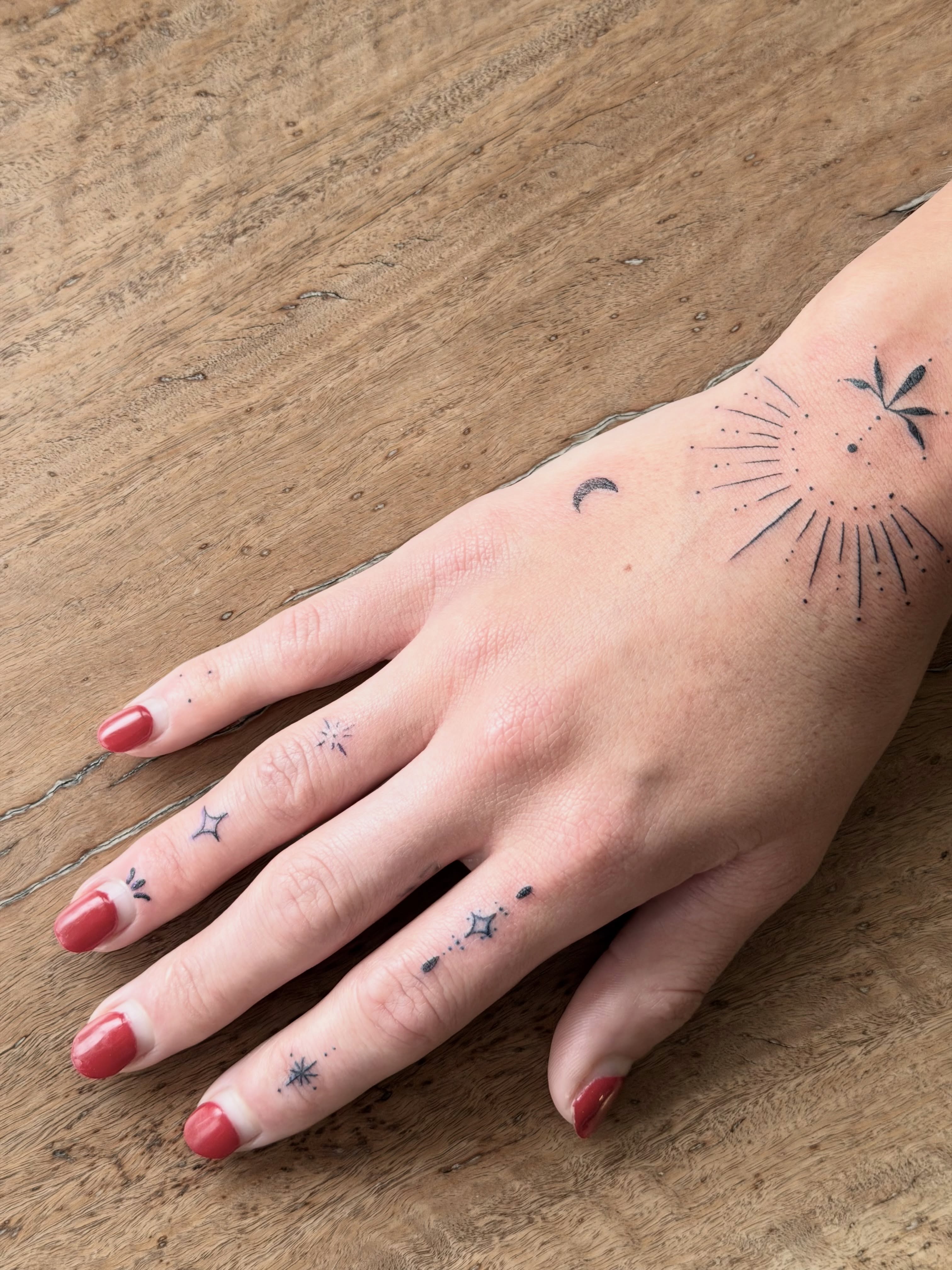 Tattoo by @tattedbymae β dotwork