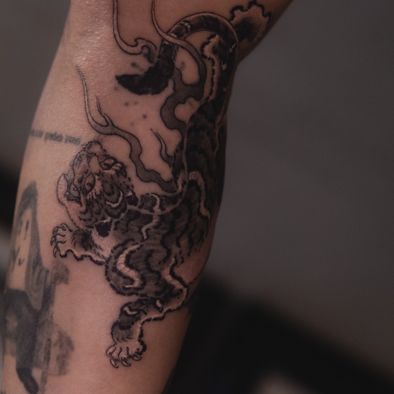 Tattoo by @ray_thefox — black_and_grey