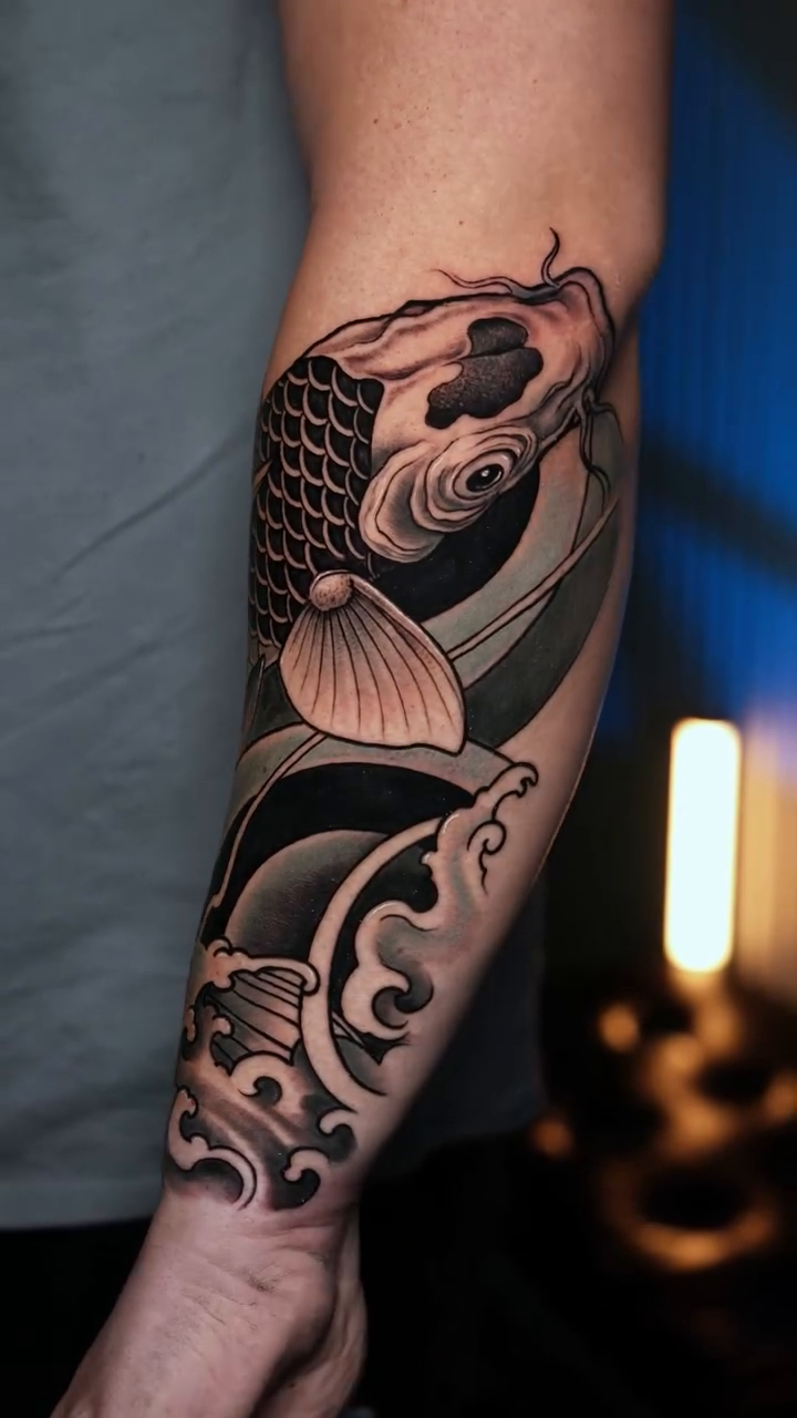 Tattoo by @adriantattoohlg — japanese_irezumi, black_and_grey