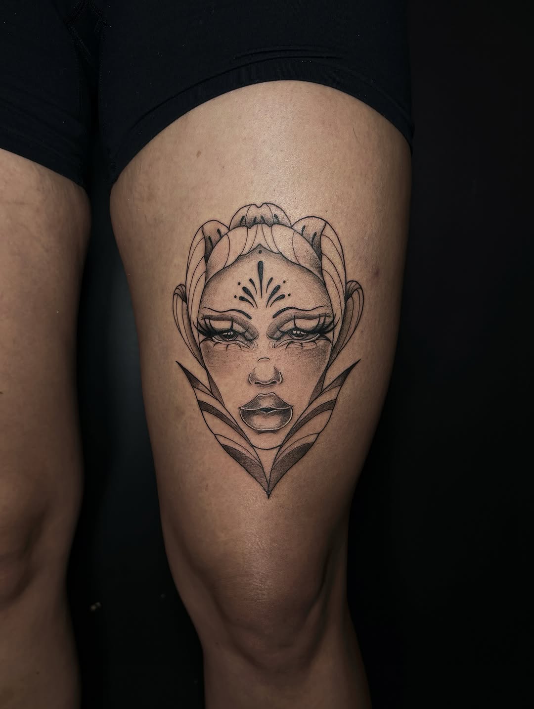 Tattoo by @harmonytattoo_ — black_and_grey, fine_line