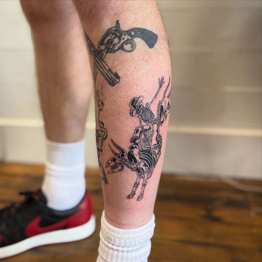 Tattoo by @sweetinktattoo — black_and_grey, illustrative