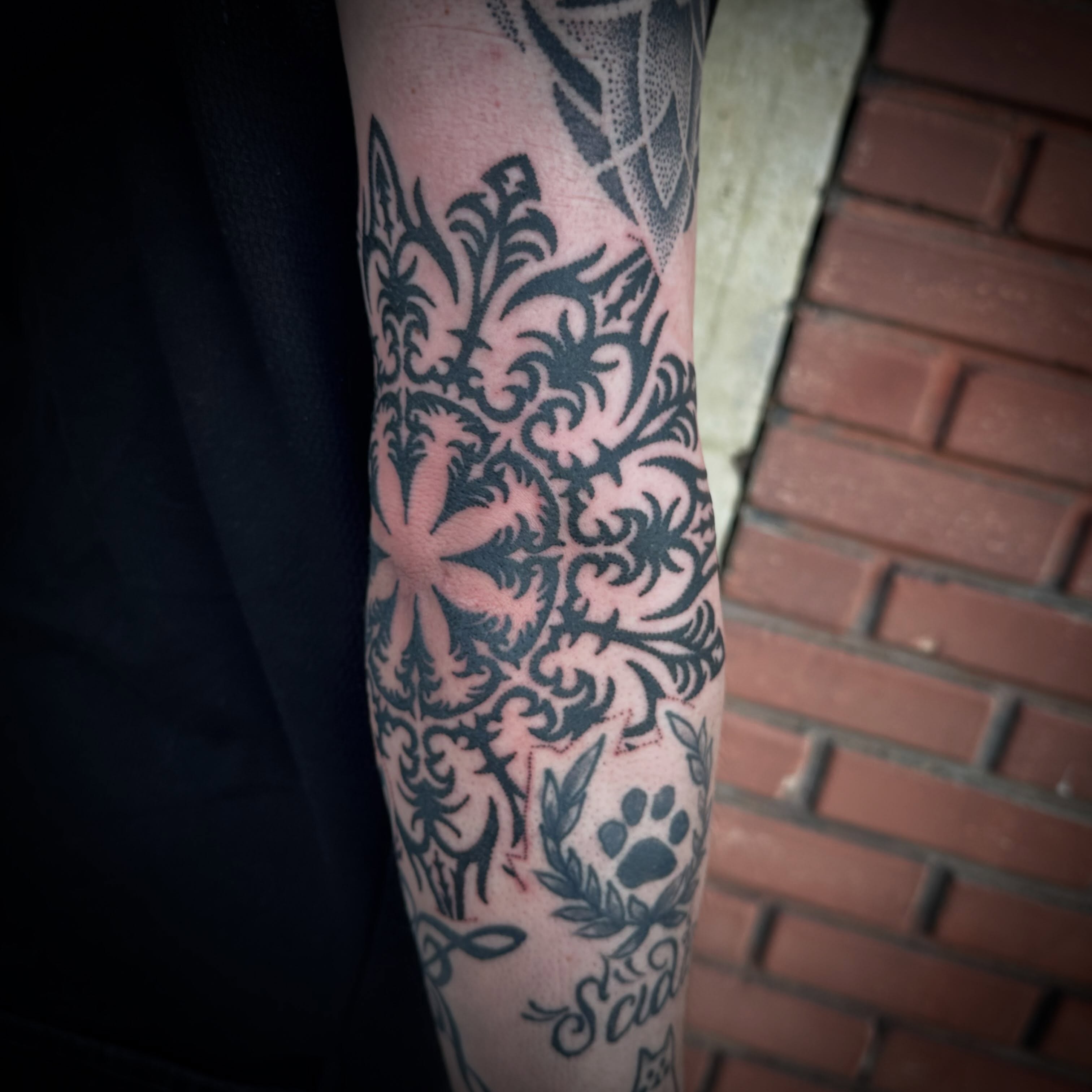 Tattoo by @chadjphillips — black_and_grey