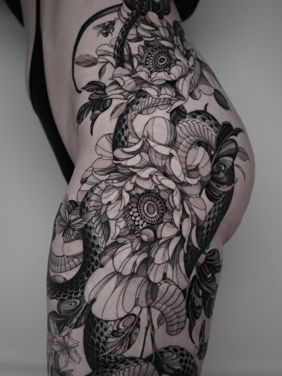Tattoo by @inkidu_drew — japanese_irezumi, dotwork