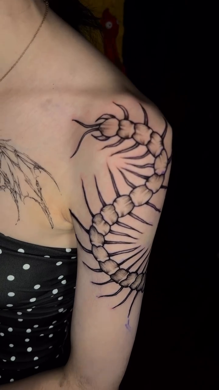 Tattoo by @vadiktt — blackwork