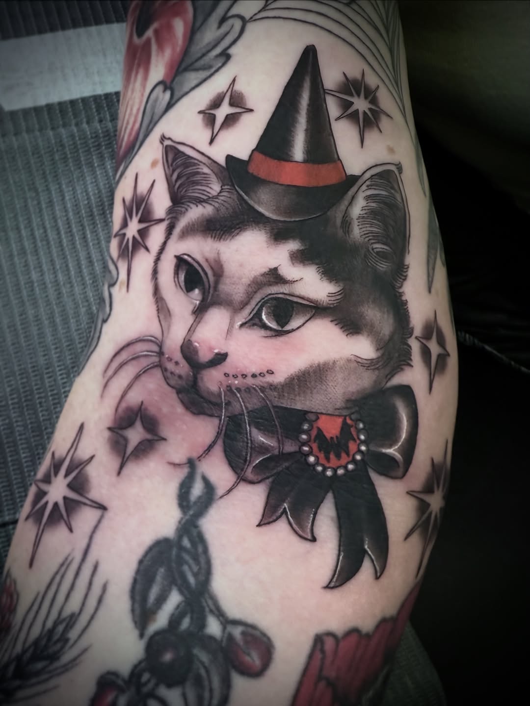 Tattoo by @jessbrowntattoos — neo_traditional, black_and_grey
