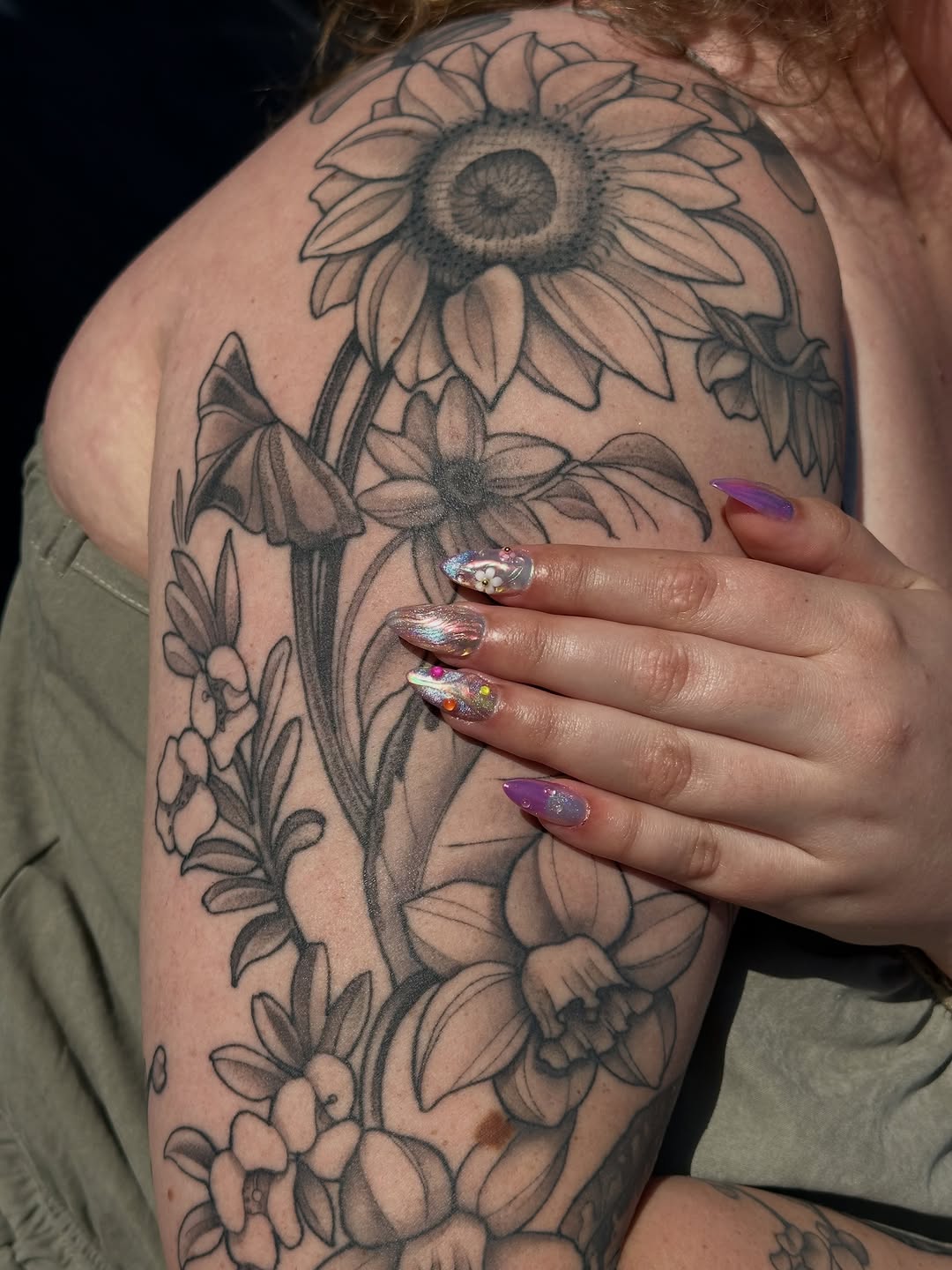 Tattoo by @missliz_art — black_and_grey, realism