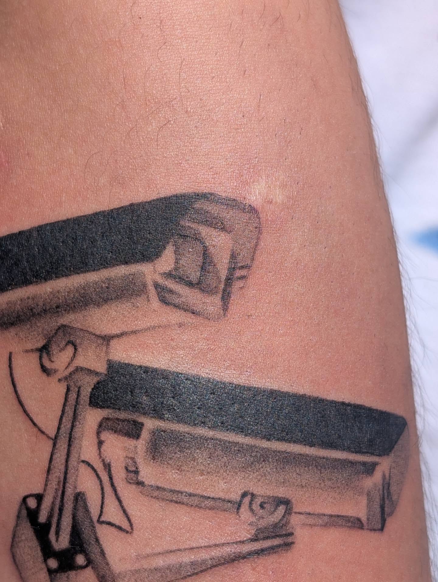 Tattoo by @ntash_ttt — black_and_grey