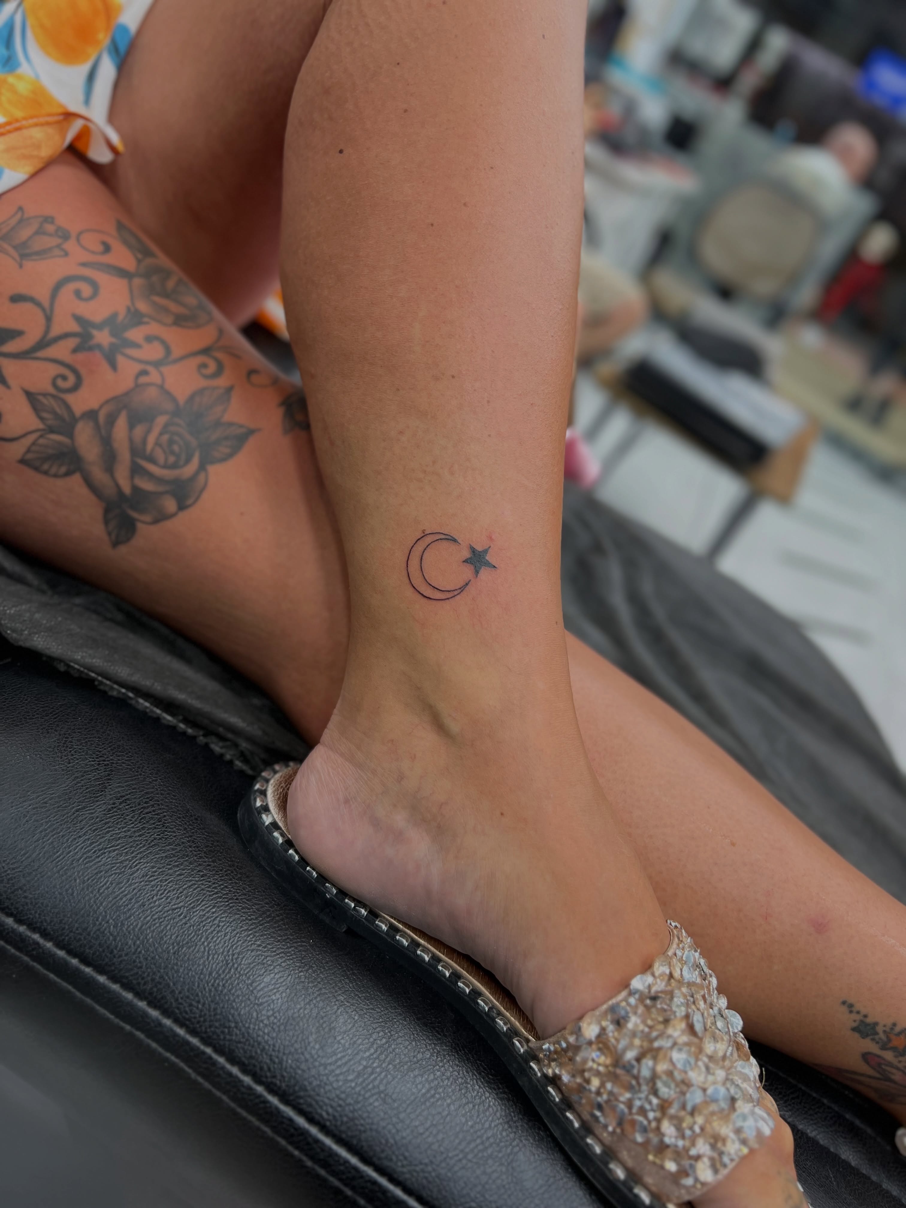 Tattoo by @emirtattoo48 — minimalist