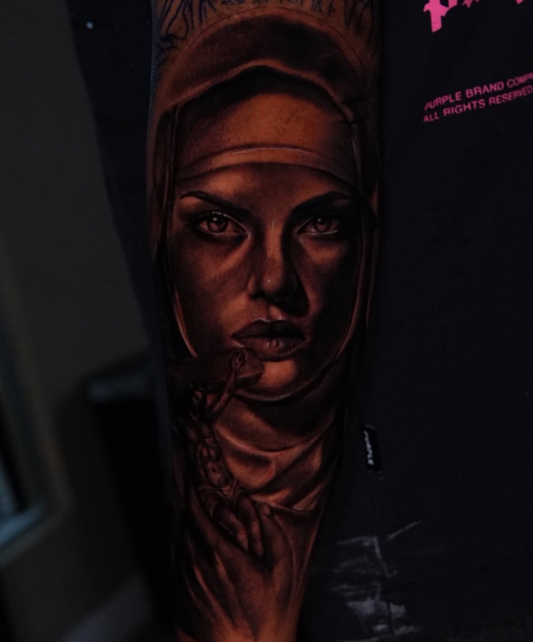 Woman's portrait with religious imagery Chicano tattoo on the forearm by ᴅᴀʟʟᴀꜱ ᴛᴀᴛᴛᴏᴏ ᴀʀᴛɪꜱᴛ