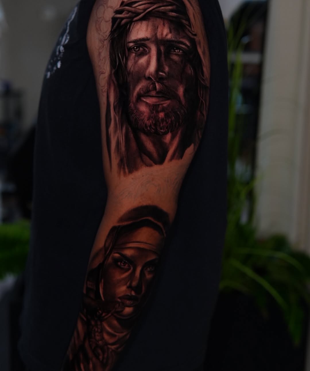 Jesus and a woman Chicano tattoo on the forearm by ᴅᴀʟʟᴀꜱ ᴛᴀᴛᴛᴏᴏ ᴀʀᴛɪꜱᴛ