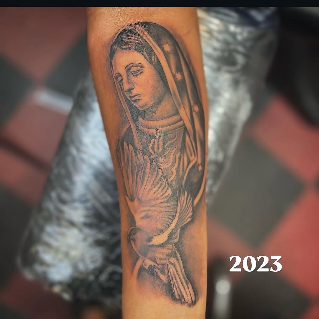 Tattoo by @artlopeztattoo — black_and_grey, realism