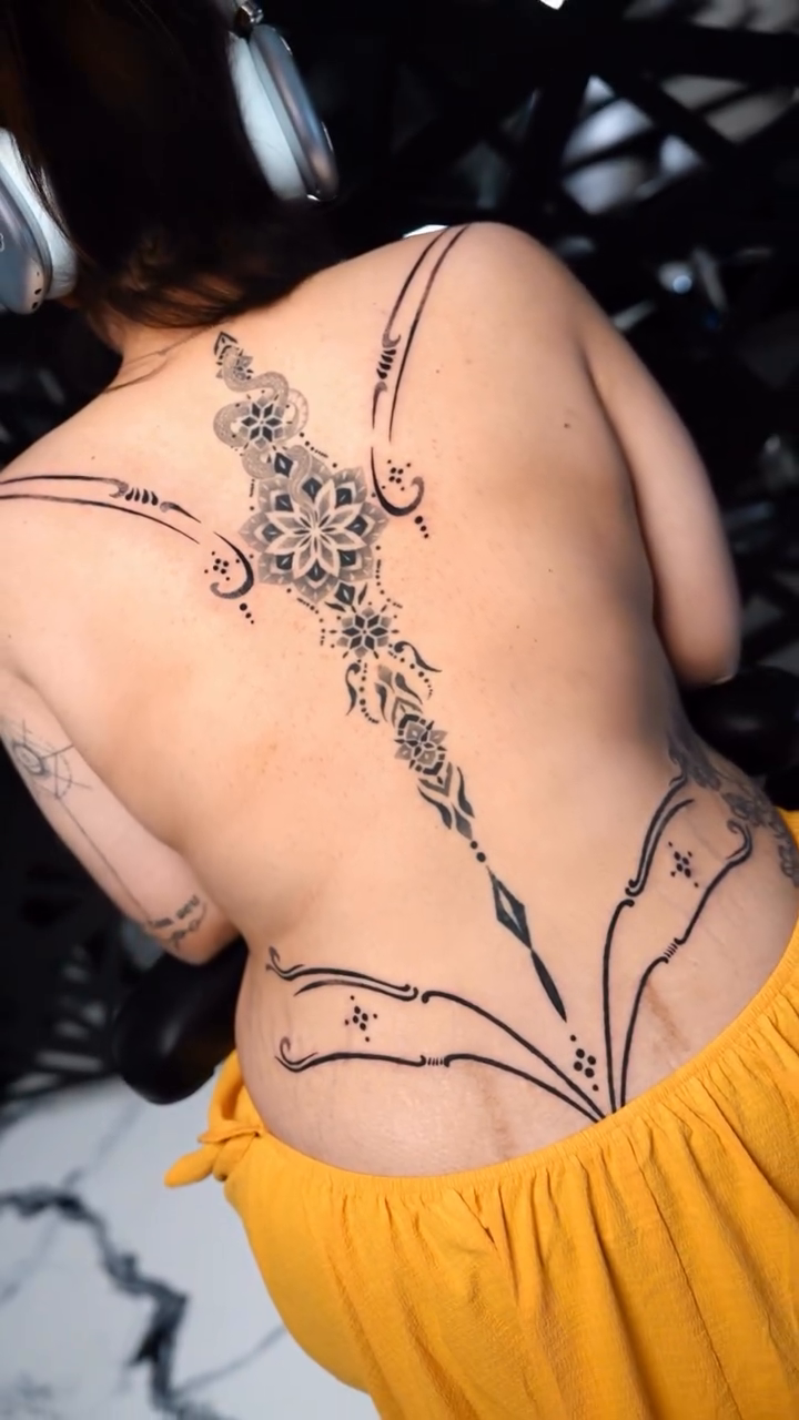 Tattoo by @nairadots — geometric, ornamental