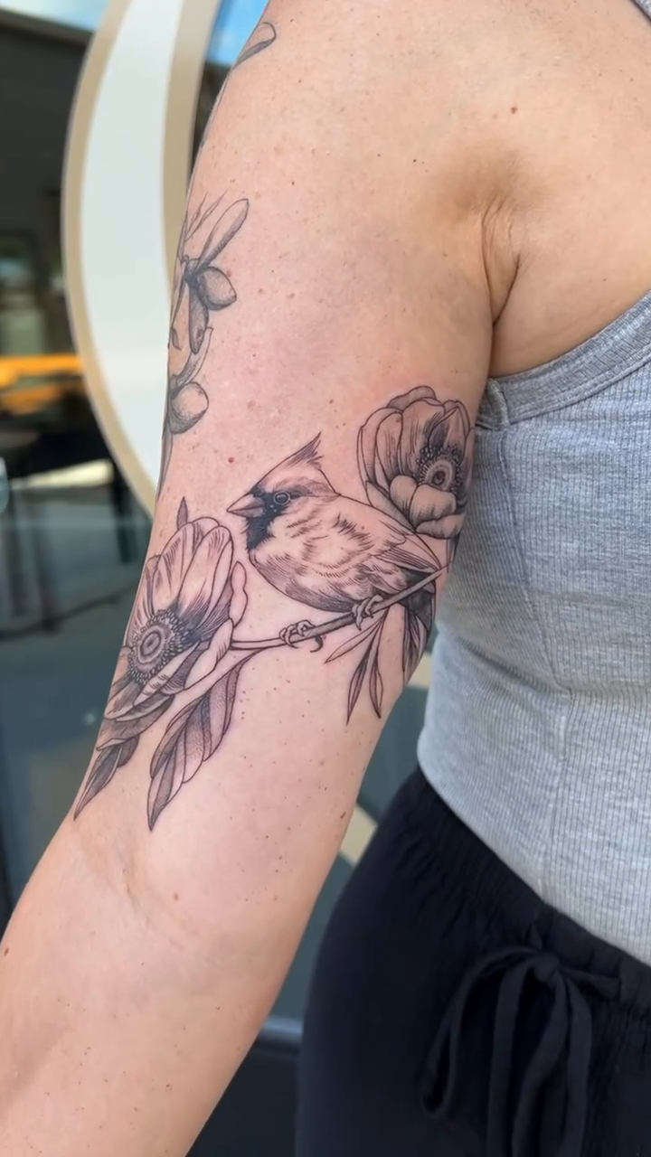 Tattoo by @thealliwilcox — fine_line, black_and_grey