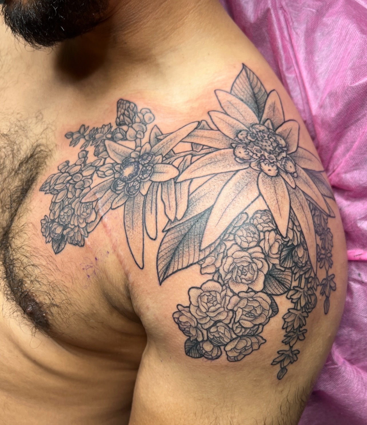 Tattoo by @brianaleflore — black_and_grey