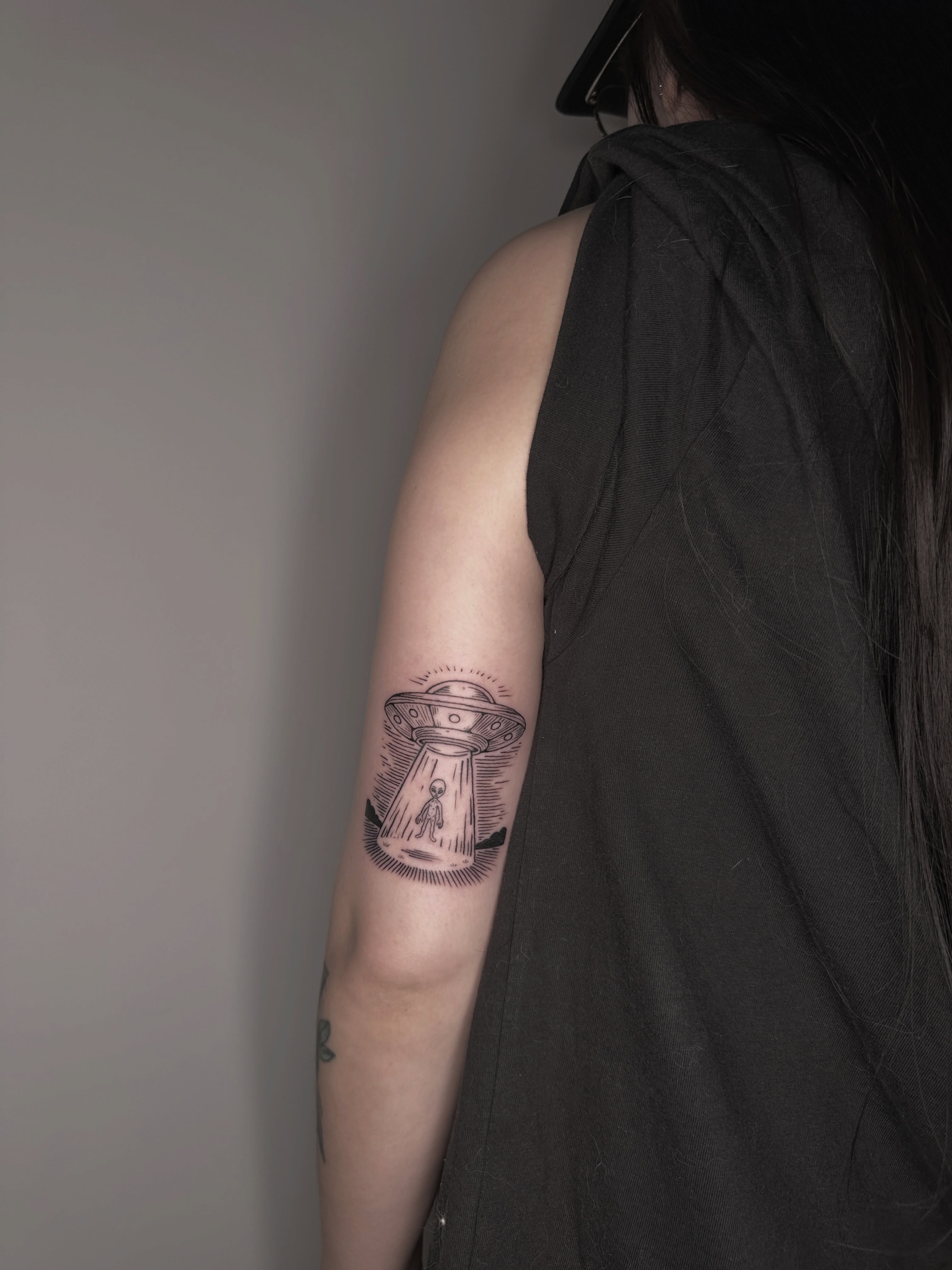 Tattoo by @zecember — black_and_grey
