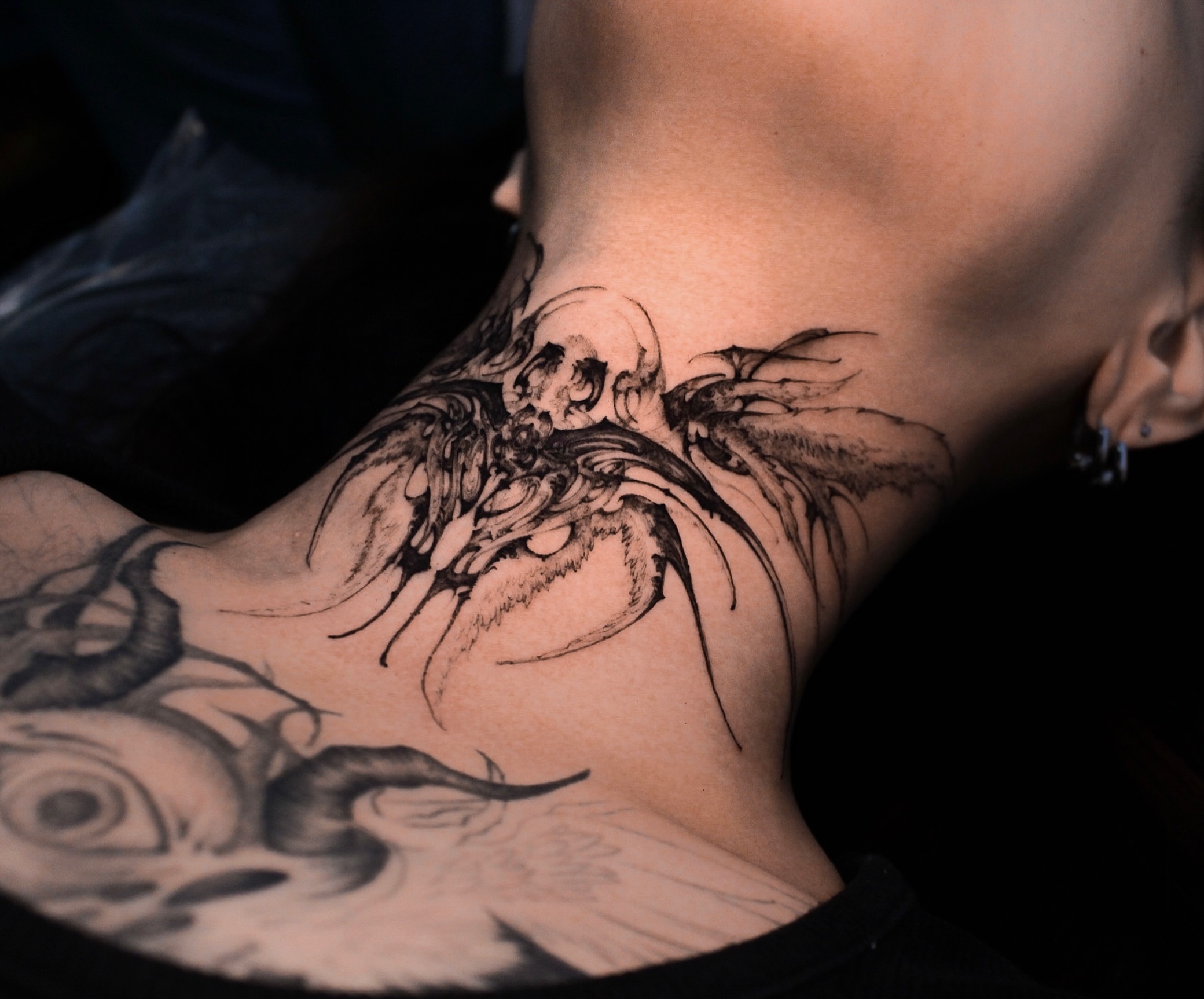 Tattoo by @hynngloomy — black_and_grey, dark_realism