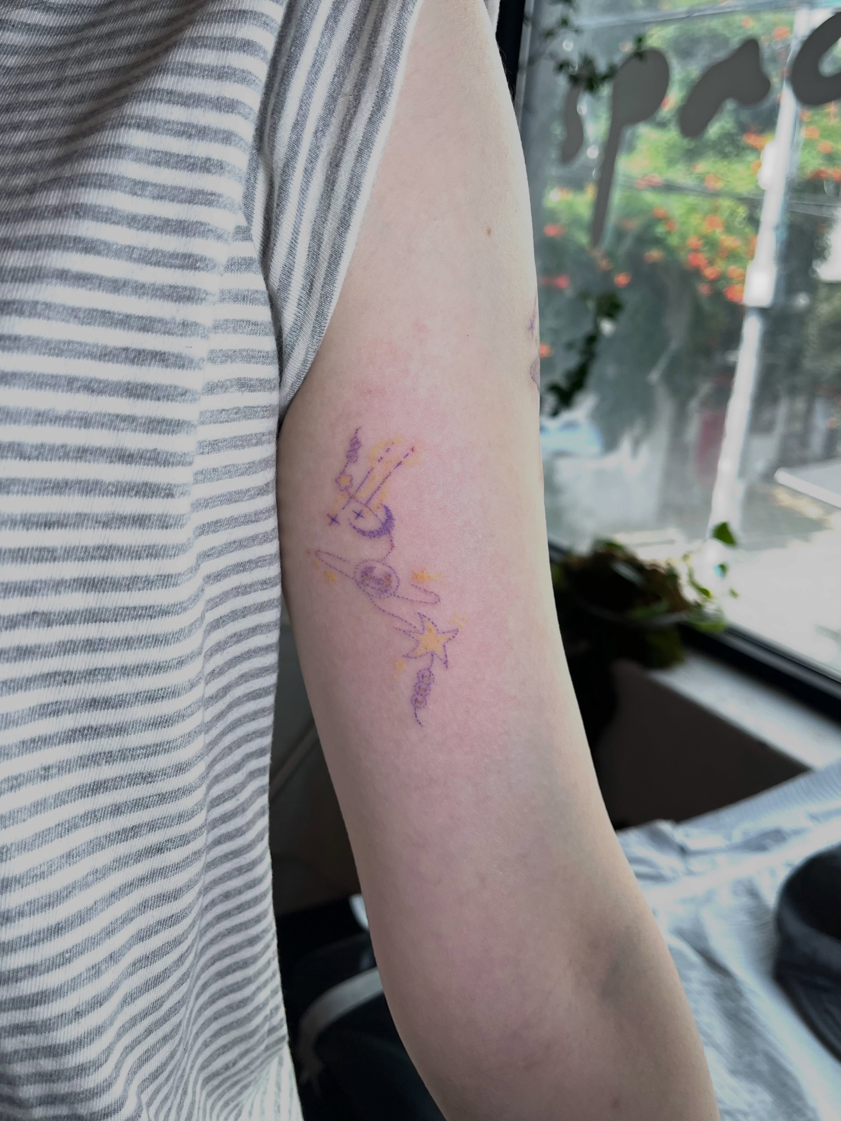 Tattoo by @bokchi_poke — dotwork, new_school