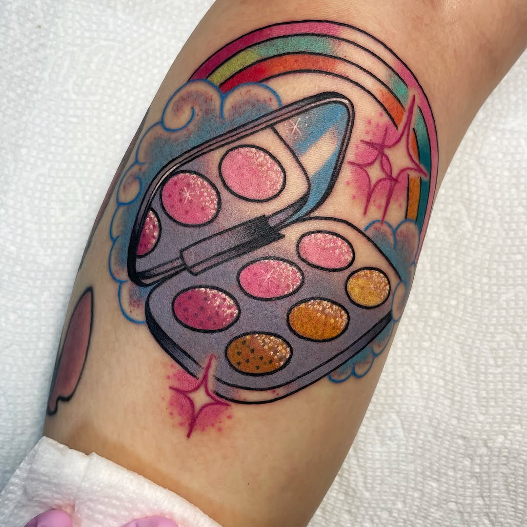 Tattoo by @vicmesitattoo — new_school