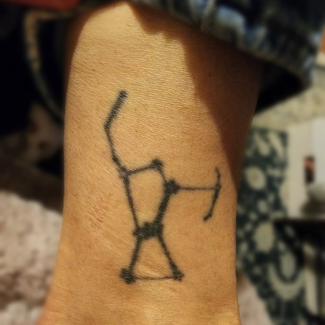 Tattoo by @lots_of_dots_ — fine_line