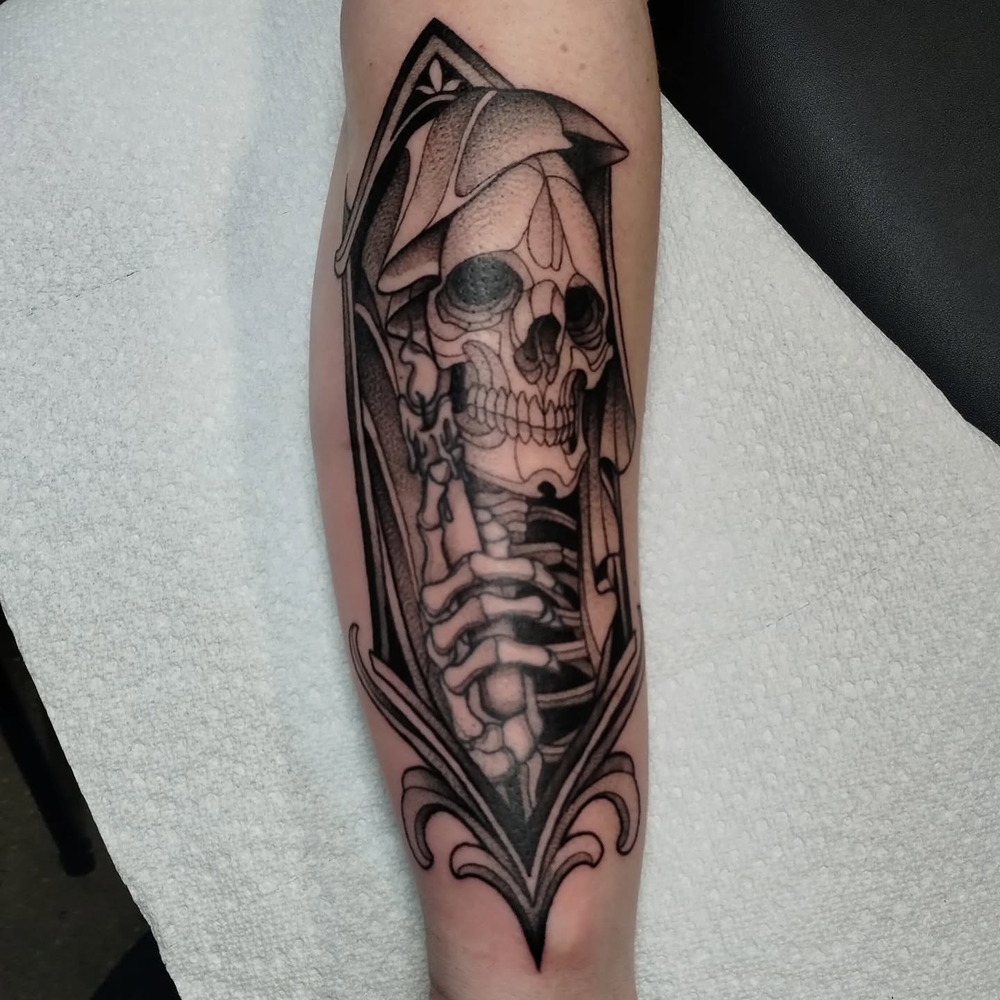 Tattoo by @wren.m.a.d.d β black_and_grey, realism