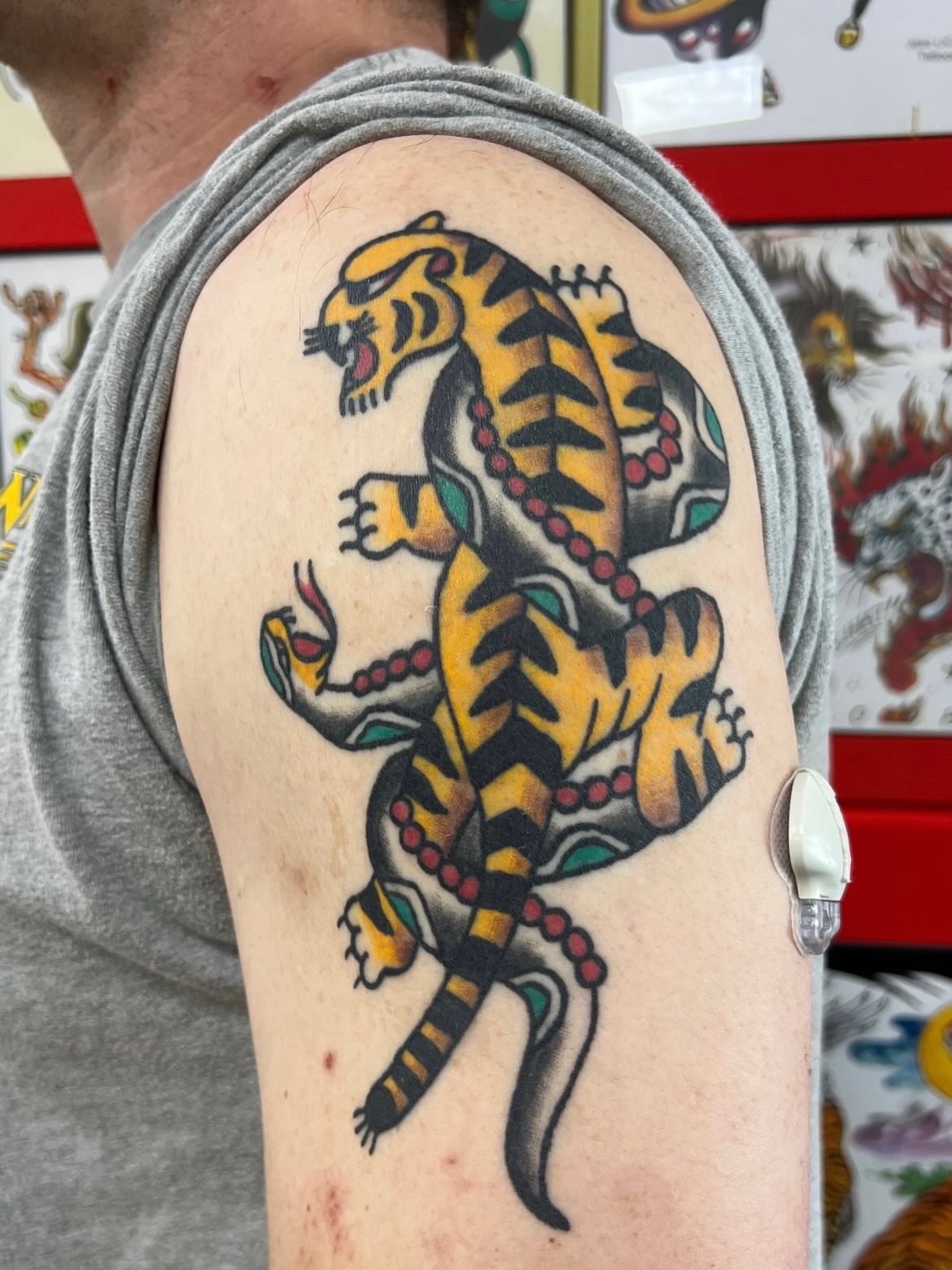 Tattoo by @mattlasses — american_traditional