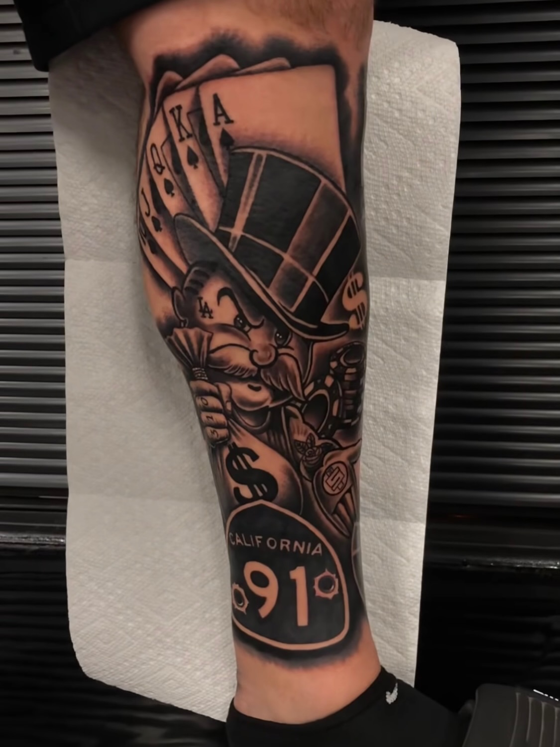 Tattoo by @_juan38 — american_traditional