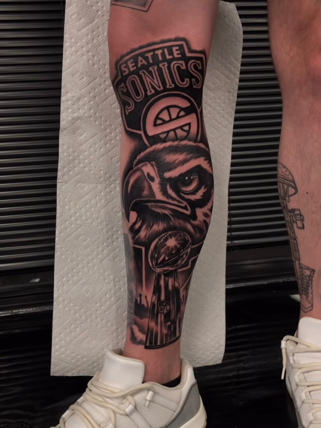 Tattoo by @_juan38 — american_traditional, black_and_grey