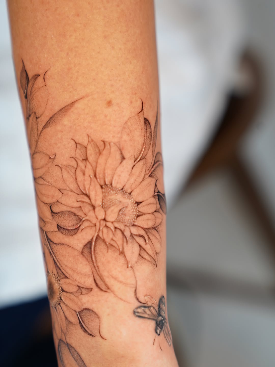 Tattoo by @belfernandezink — dotwork, fine_line