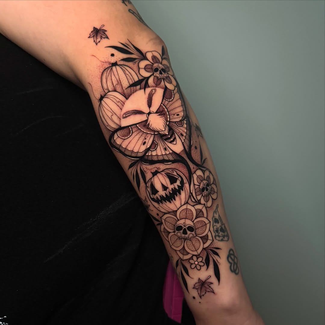 Tattoo by @vonntattoos — black_and_grey, dotwork