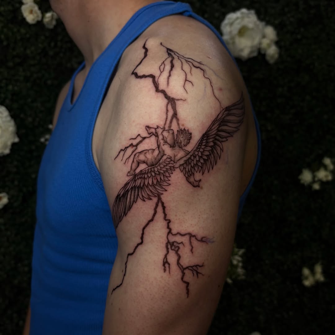 Tattoo by @andyrz_inkzzz — black_and_grey